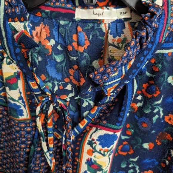 Patchwork Blouse - Picture 4 of 4